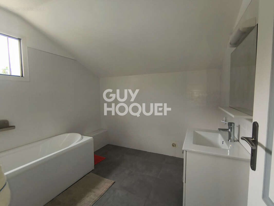 Maison à LE TAMPON