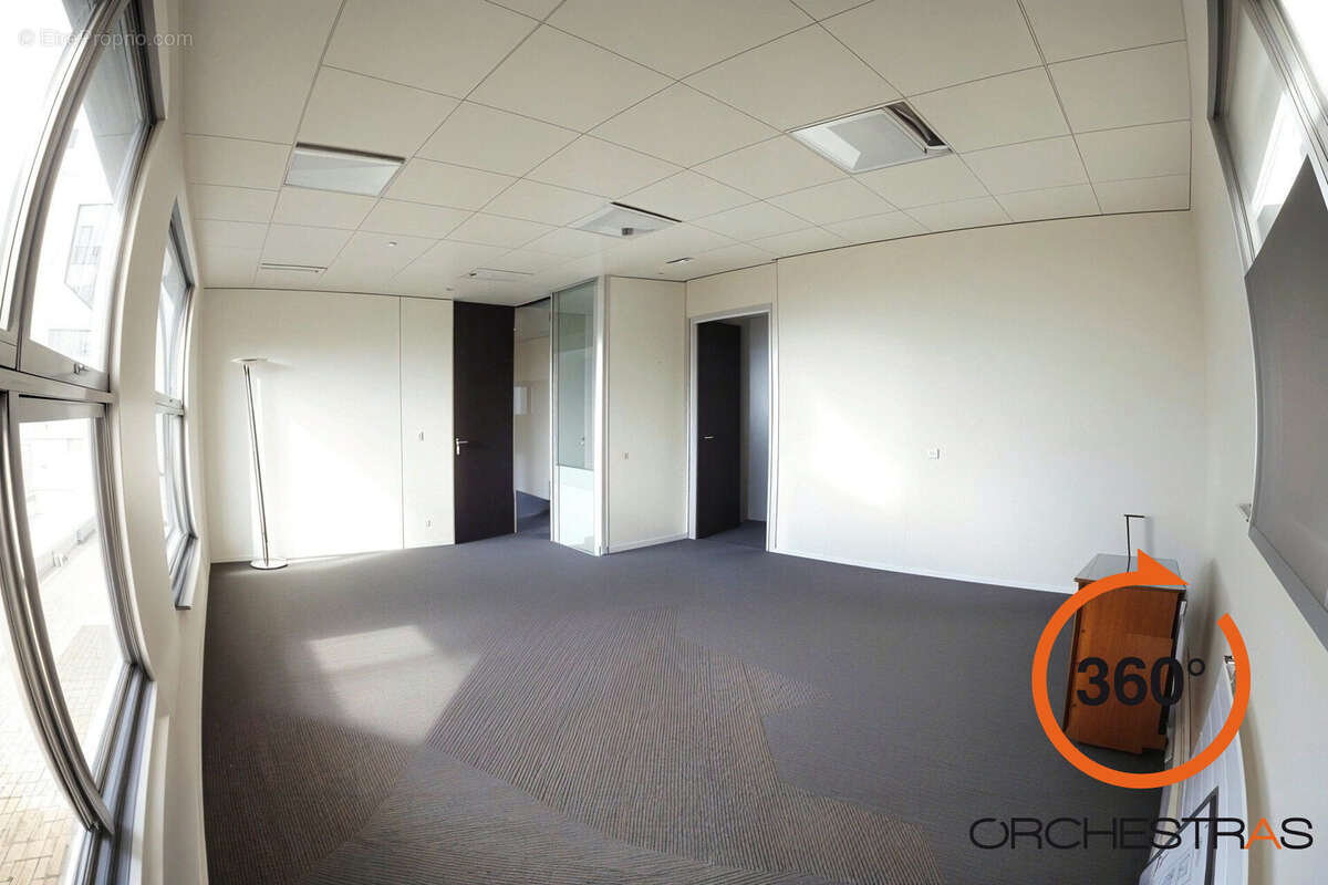 Commerce à VILLIERS-SUR-MARNE