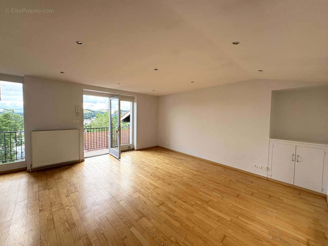 Appartement à SORBIERS