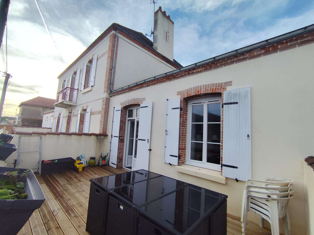 Appartement à PREFAILLES
