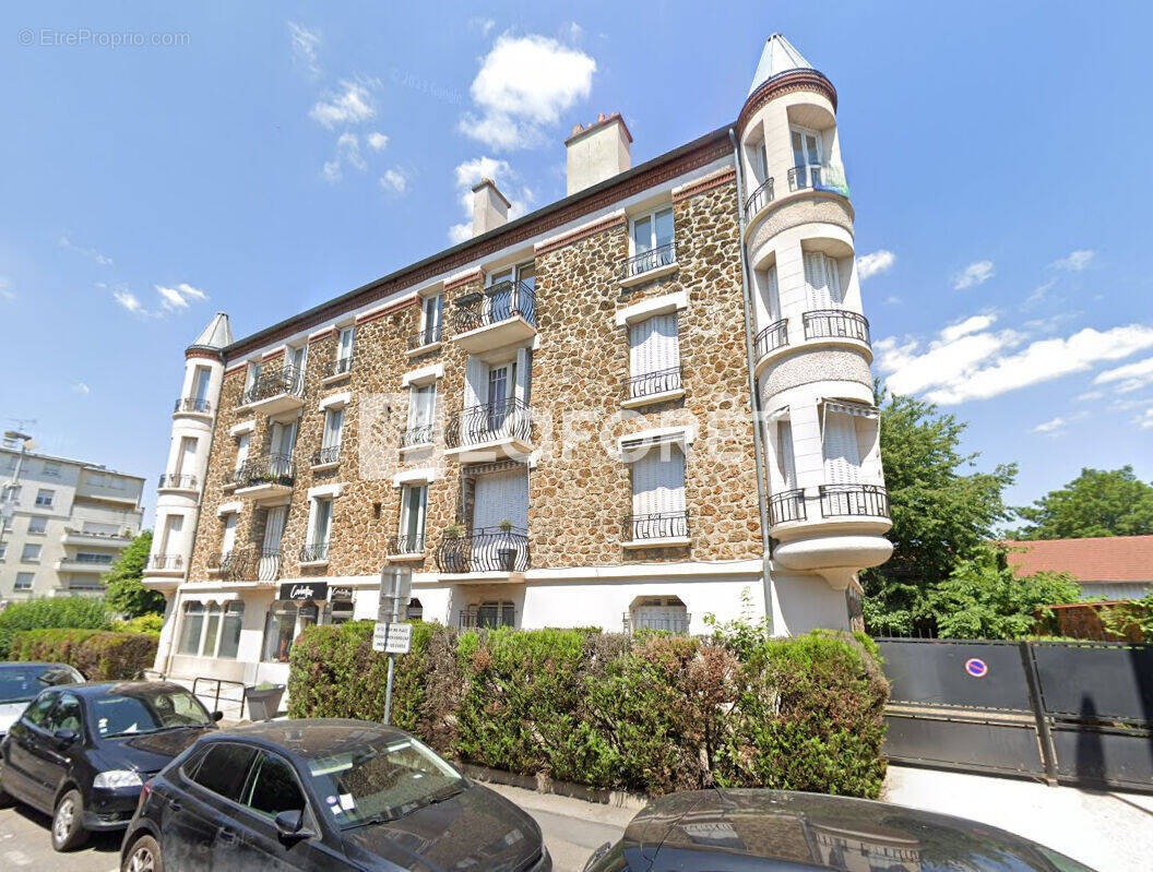 Appartement à VILLEMOMBLE