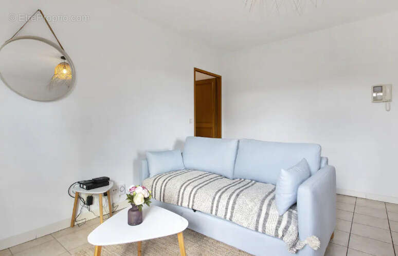 Hendaye : appartement avec 2 chambres, terrasse et box en vente - photo 4