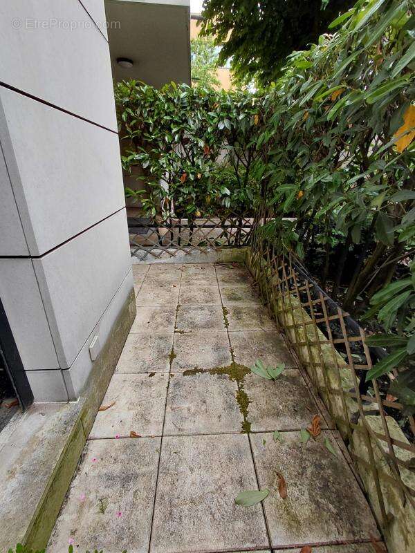 Appartement à COURBEVOIE