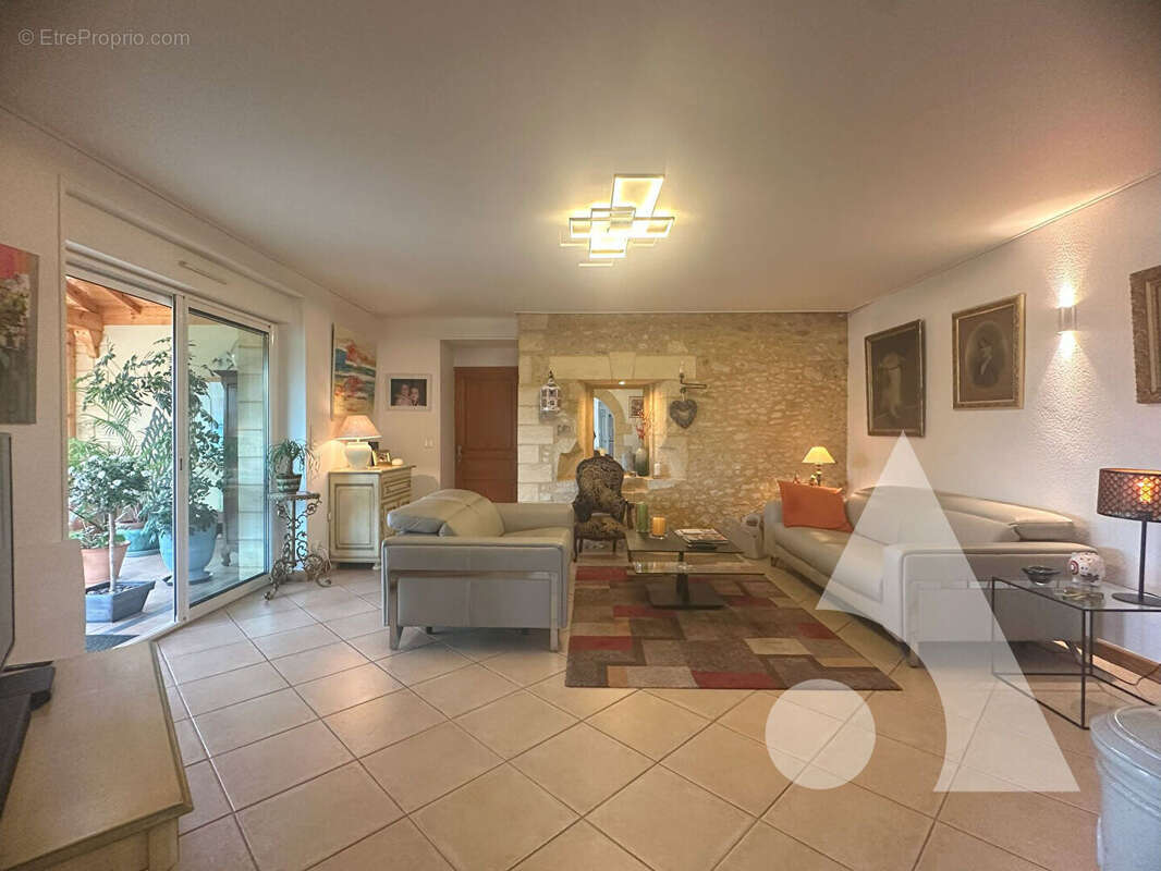 Maison à SAINT-ANDRE-D&#039;ALLAS