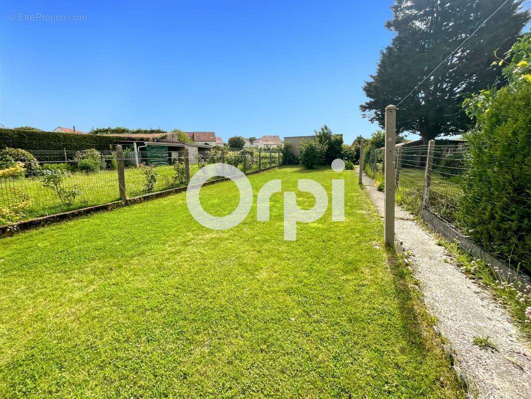 Maison À Vendre 85 M² jardin bien exposé - photo 9