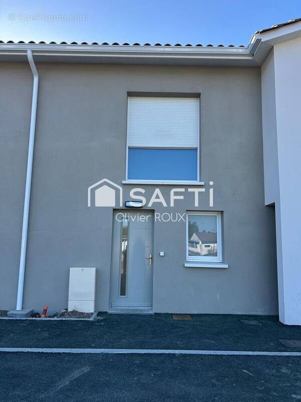 Photo 1 - Maison à SAINT-JEAN-D'ILLAC