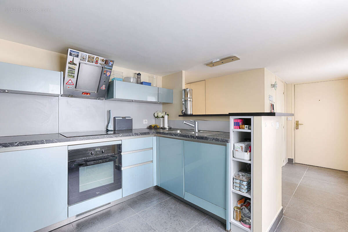 Appartement à PARIS-2E