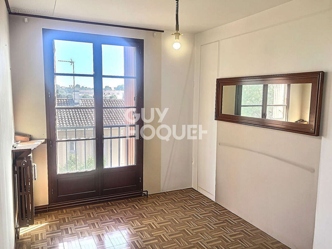 A vendre  pavillon 4 pièce(s) 80 m2 avec garage, jardin et cave au parc des amandiers 13170 les pennes mirabeau - photo 7