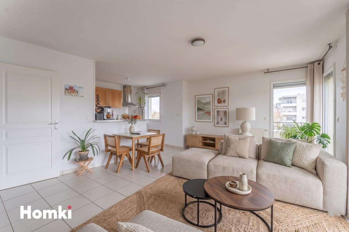 Appartement T2 de 53 m2 à Bruges 33520, Avenue Raymond Manaud - photo 4