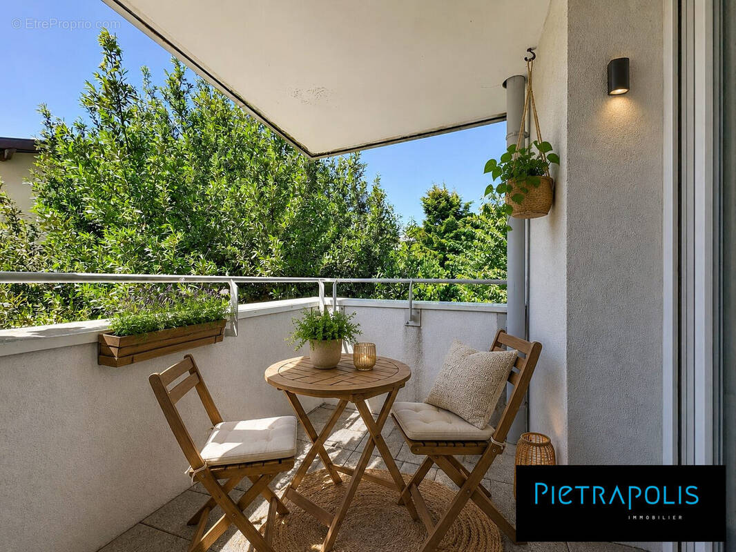 Appartement à FEYZIN