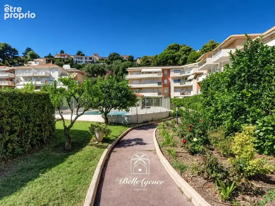 St Laurent du Var 3P 66m² - Avant dernier étage vue mer "Malone" - photo 13