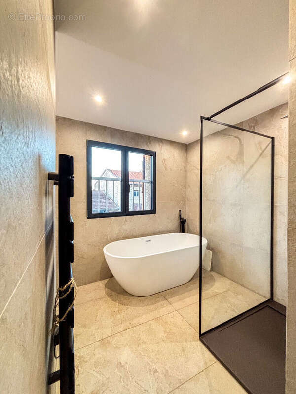 Appartement à LA VERPILLIERE