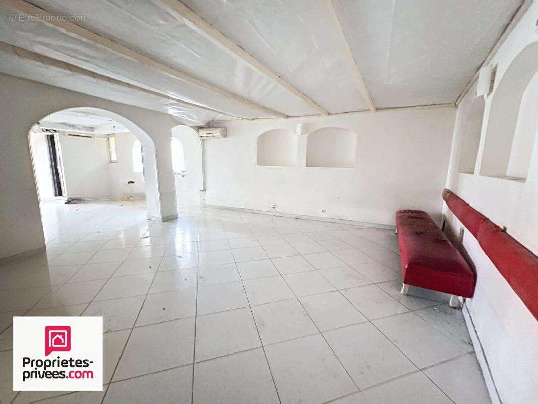 Rians local commercial + t2 terrasse + terrain - photo 7