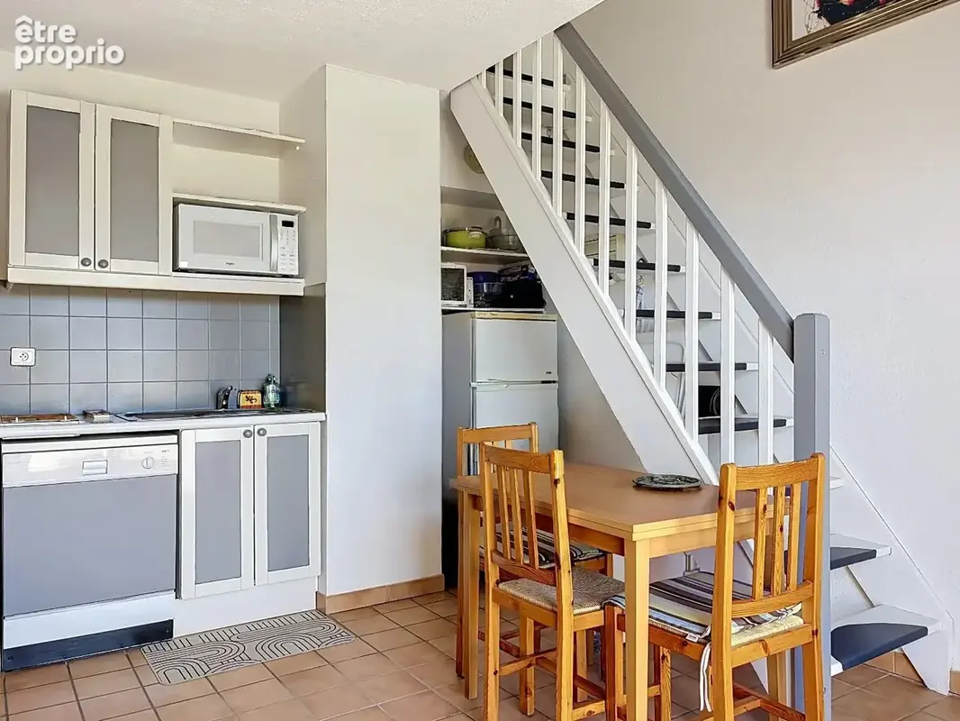 Appartement T3 vue mer et collines - photo 3