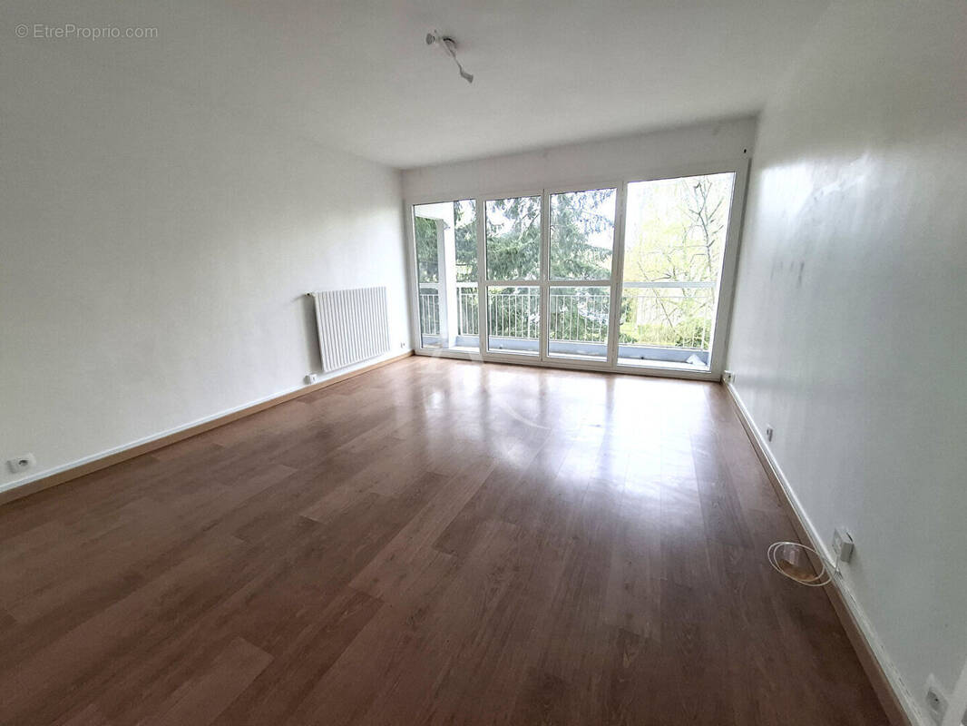 Appartement à LIMEIL-BREVANNES