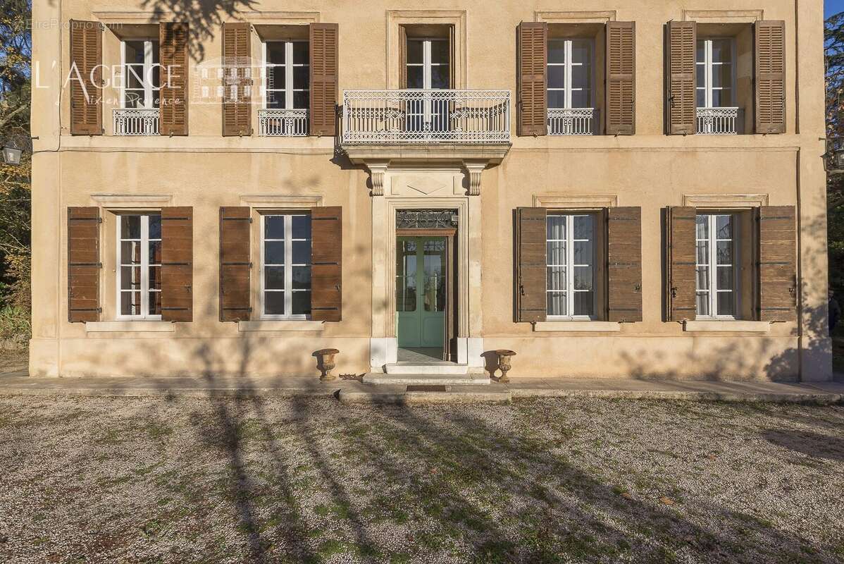 Appartement à AIX-EN-PROVENCE