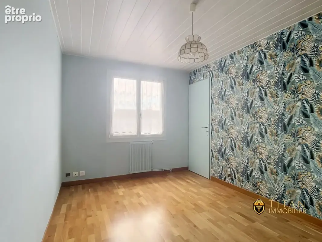 Maison familiale, 3 chambres, jardin, garage, Dunkerque (59640)-Titan Immobilier