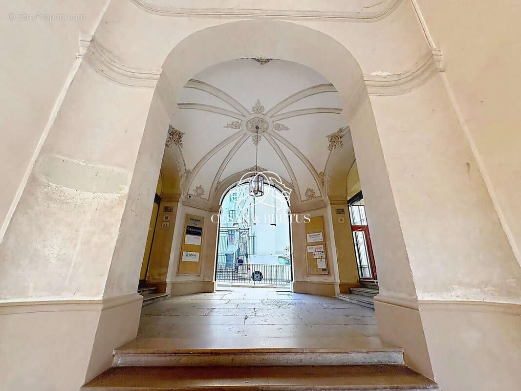 Appartement à LYON-1E