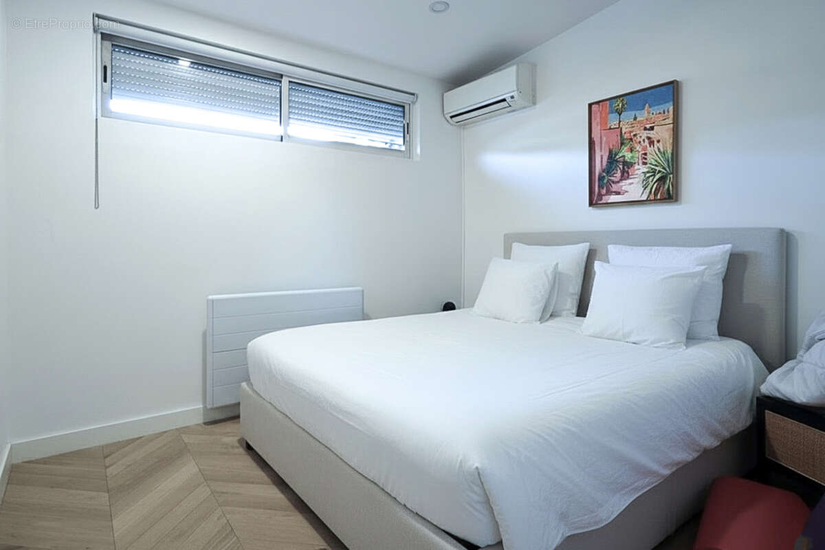 Appartement à MARSEILLE-6E