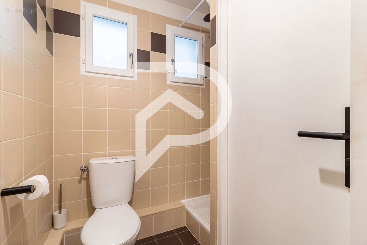 Appartement à MARSEILLE-2E