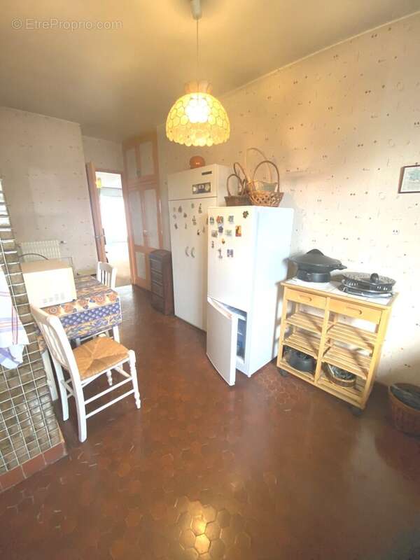 Appartement à PARIS-19E