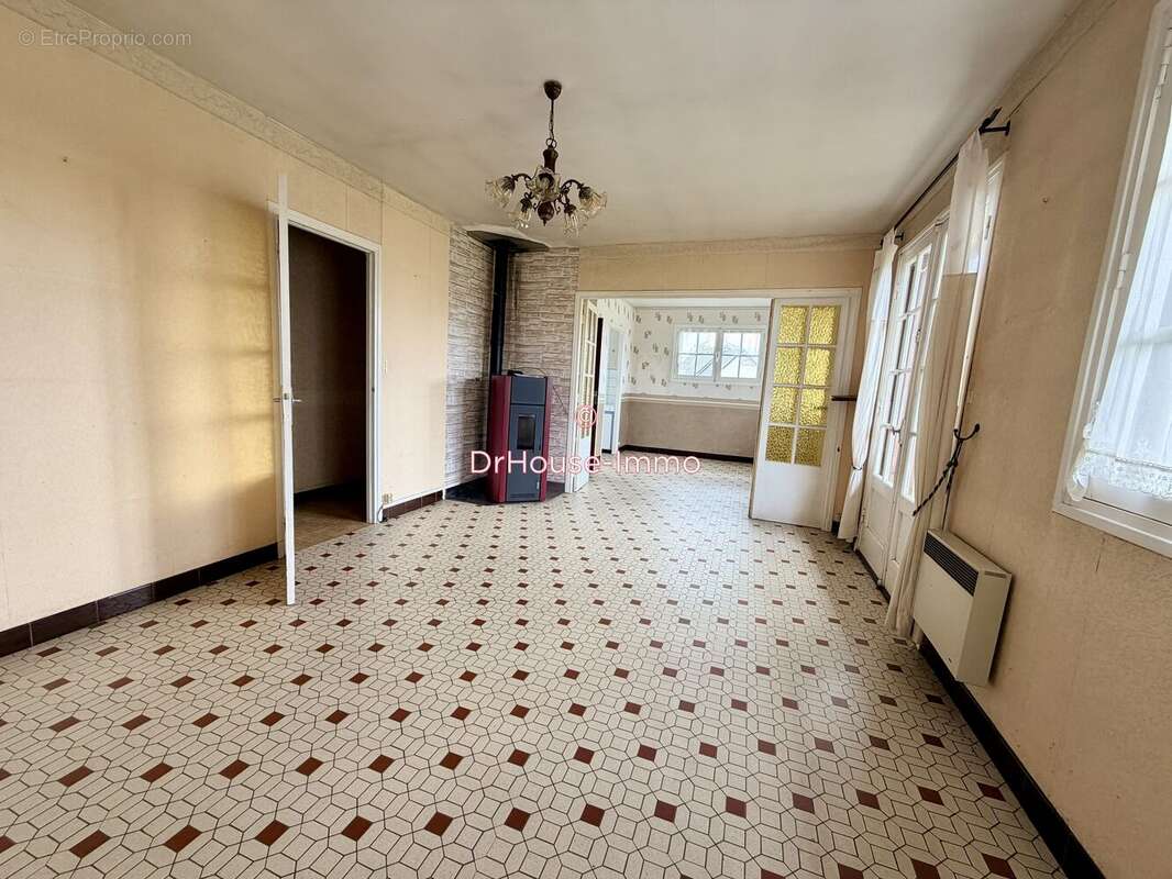 Maison à SAINT-NICOLAS-D'ALIERMONT
