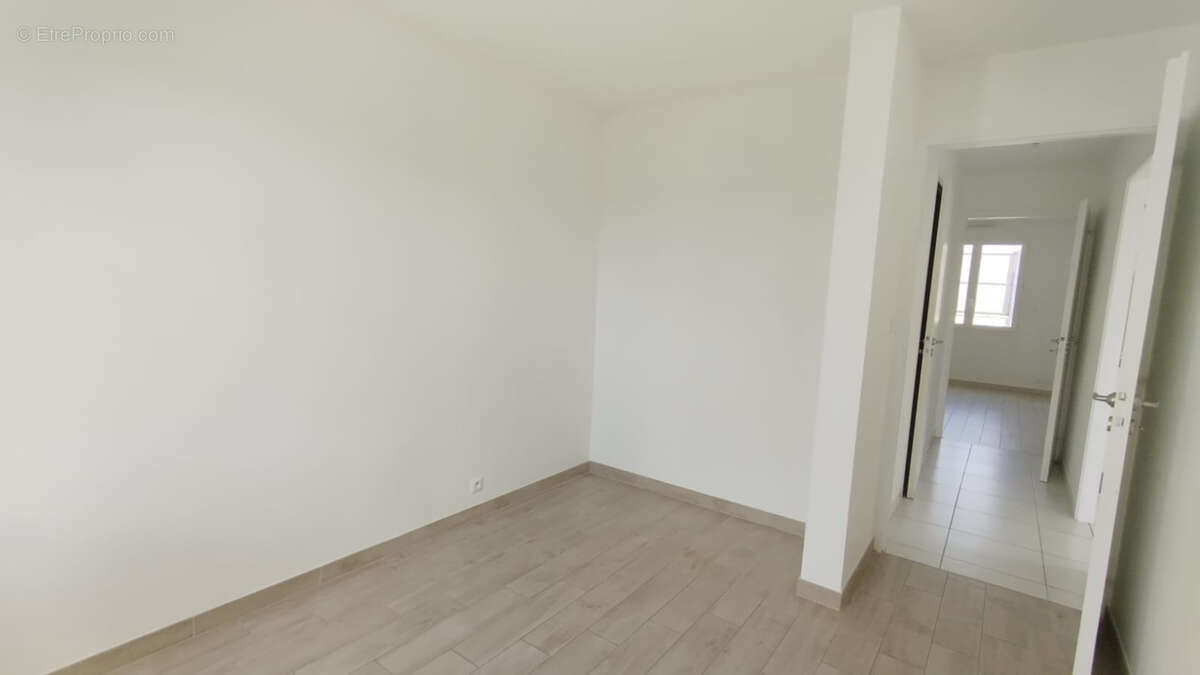 Maison à SAINTE-PAZANNE