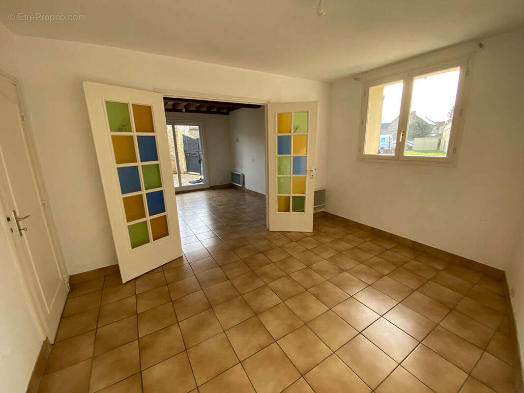 Maison à BIEVILLE-BEUVILLE