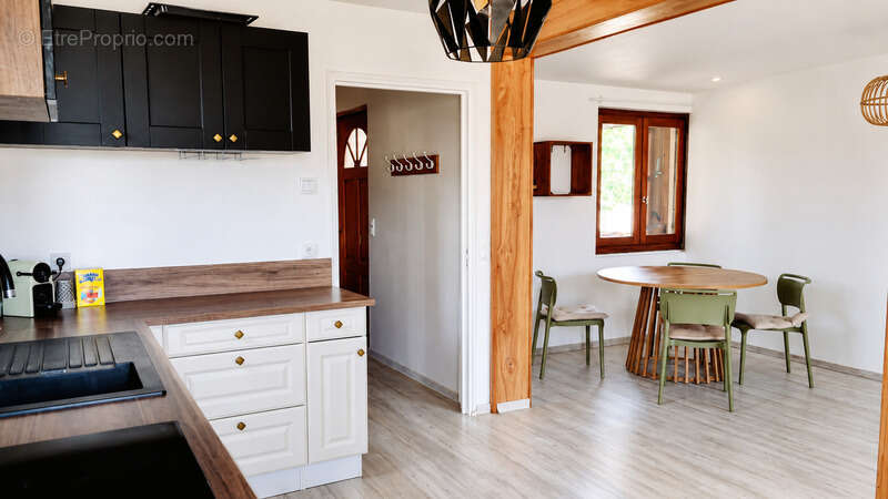 Maison à vendre 3 pièces SAINT PANTALEON DE LARCHE (19) - photo 2