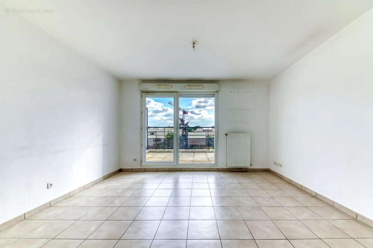 Appartement à LYON-8E