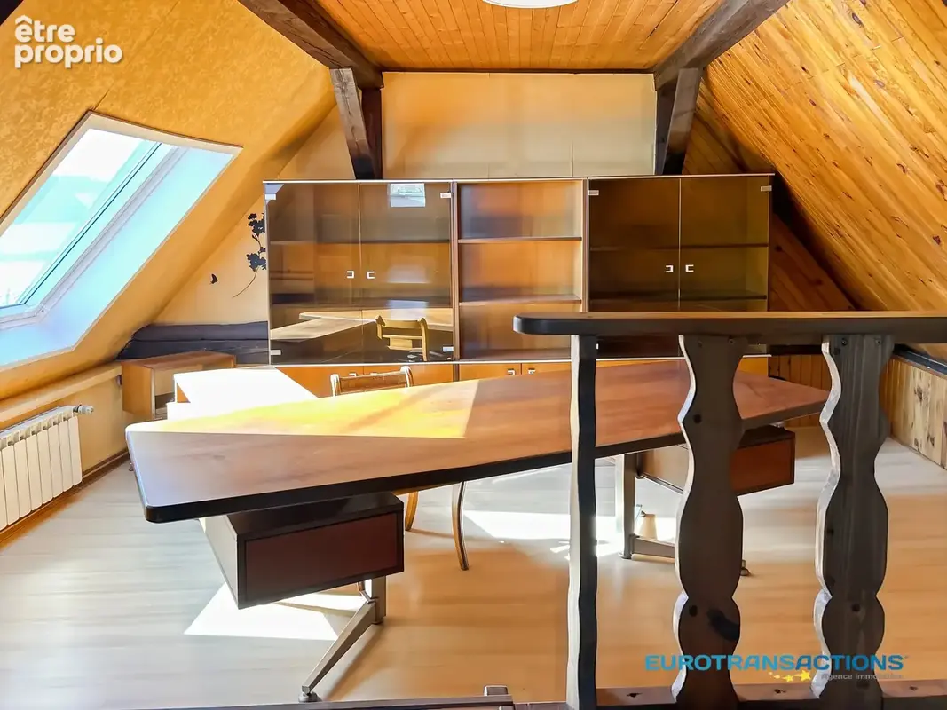 Maison de 5 pièces rénovée et au calme en impasse, de 100 m² (121 m² au sol) avec dépendance (80 m²) - photo 9