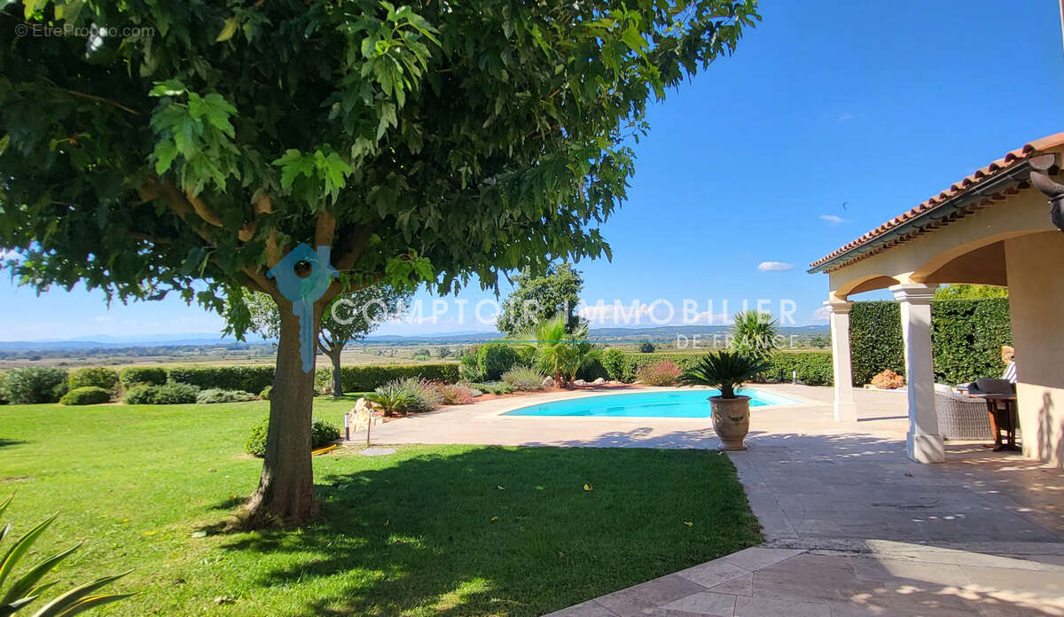 DPT GARD (30), à vendre, UZES proche, maison individuelle type 7, 203m2 habitables, 5 chambres, piscine, garag - photo 14