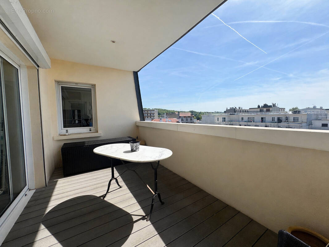Appartement à SAINT-MAUR-DES-FOSSES