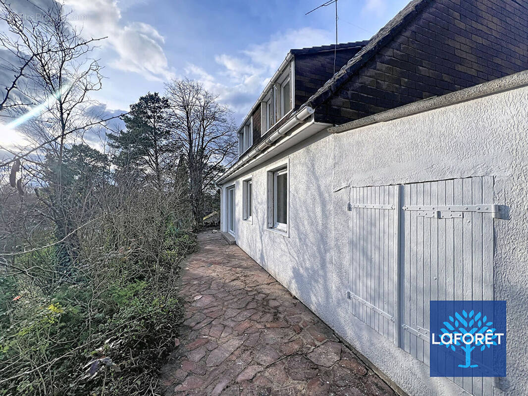 Maison à MALESHERBES