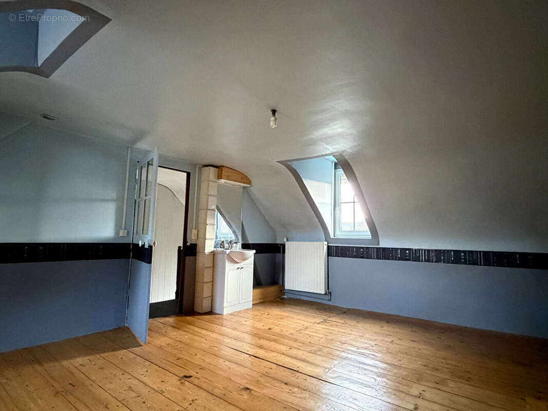 Maison à CAUDEBEC-LES-ELBEUF