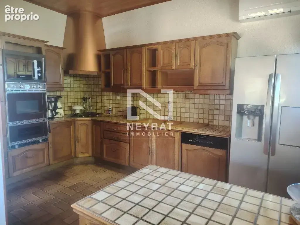 Maison 228 m² à Saint-Marcel  - photo 9