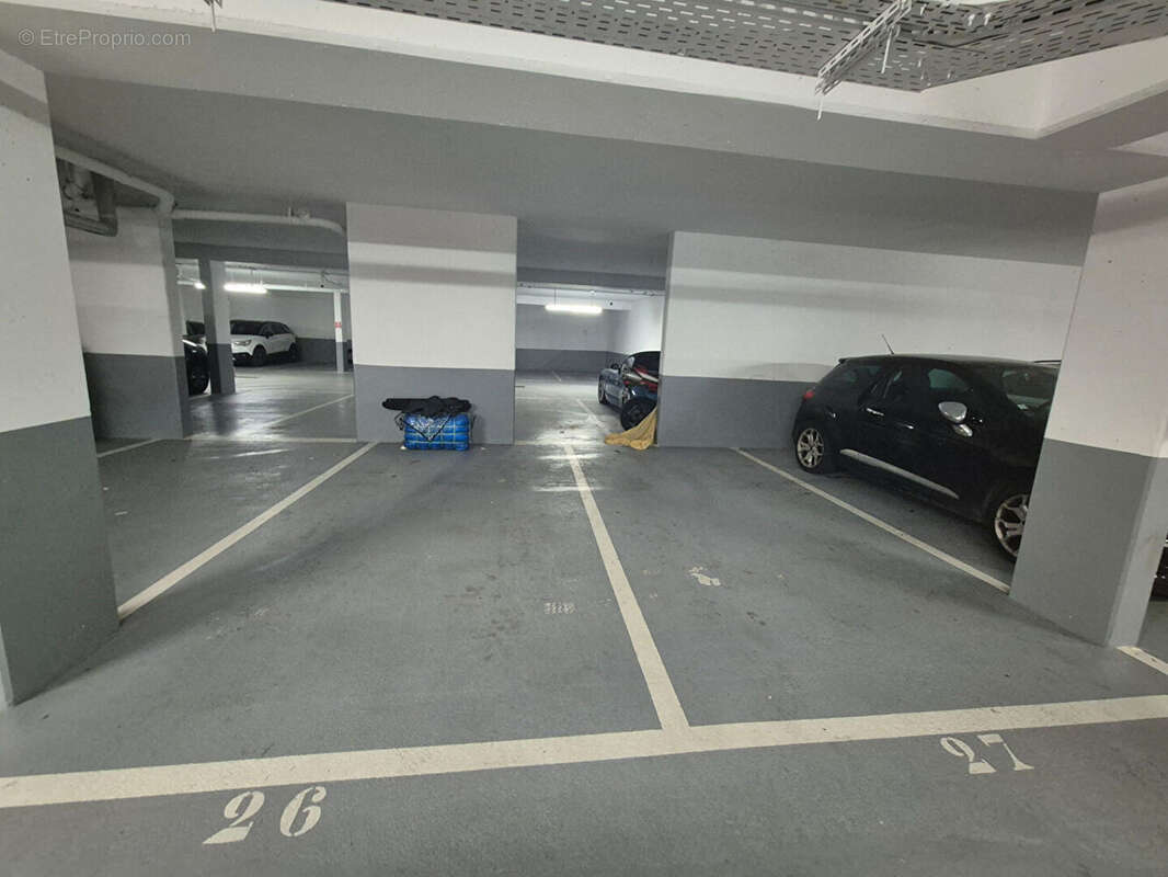 Parking à HOUILLES