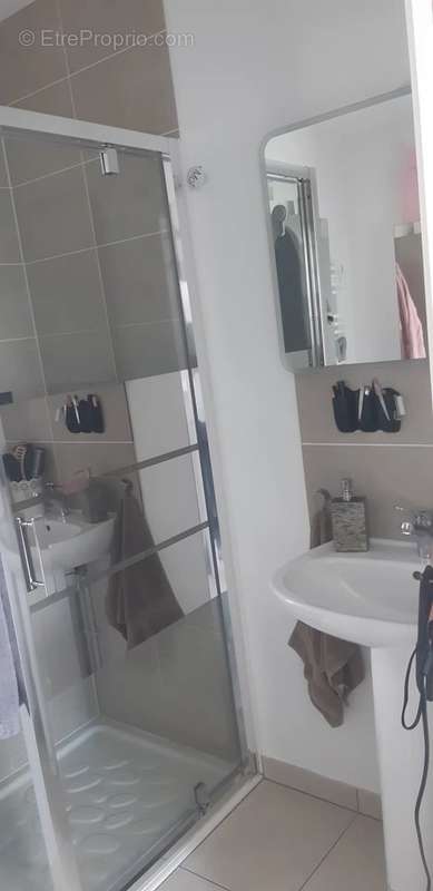 Appartement à MARSEILLE-3E