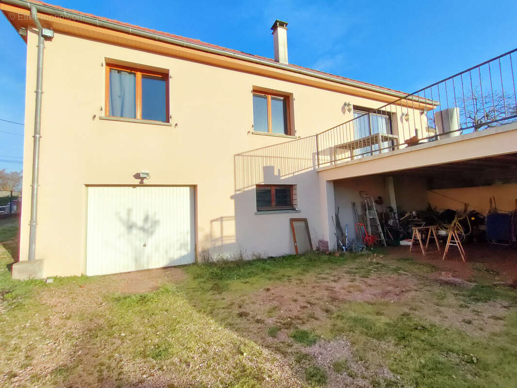 Maison à VARENNES-SUR-ALLIER