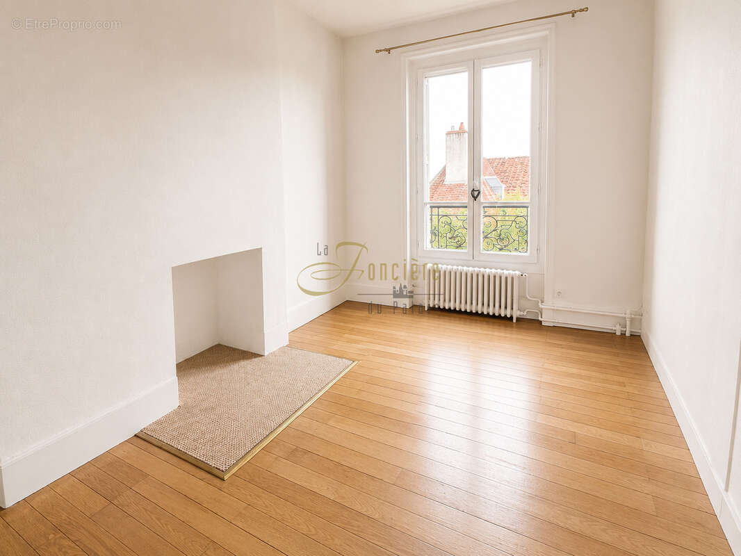 Appartement de charme au pied de la cathédrale de Bourges - photo 3