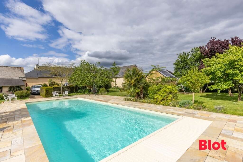 Maison à CHATEAUGIRON