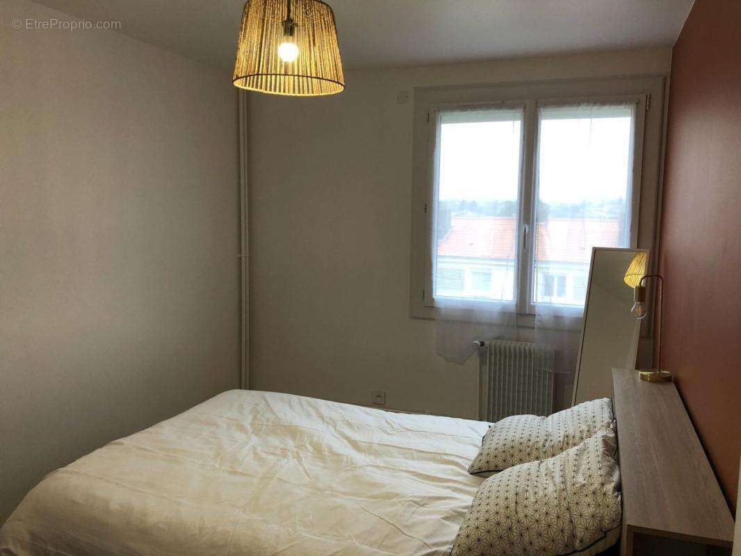 Bel appartement T4 entièrement rénové ! - photo 5