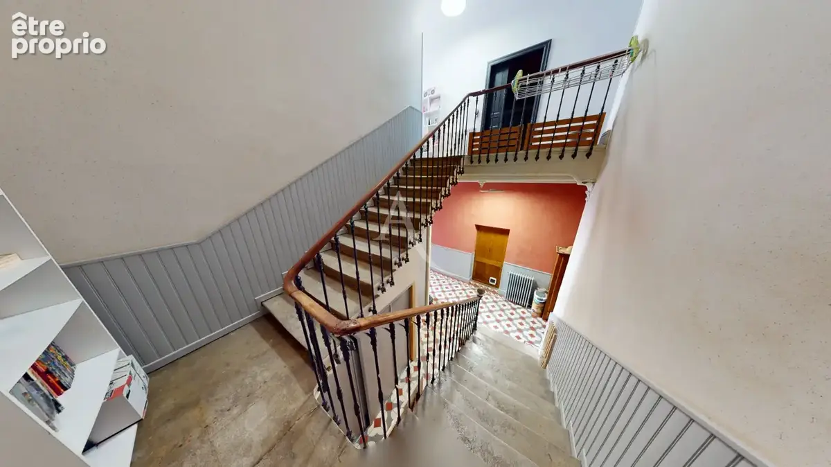 A VENDRE Maison Uchaud 8 pièce(s) 211 m2 - photo 15