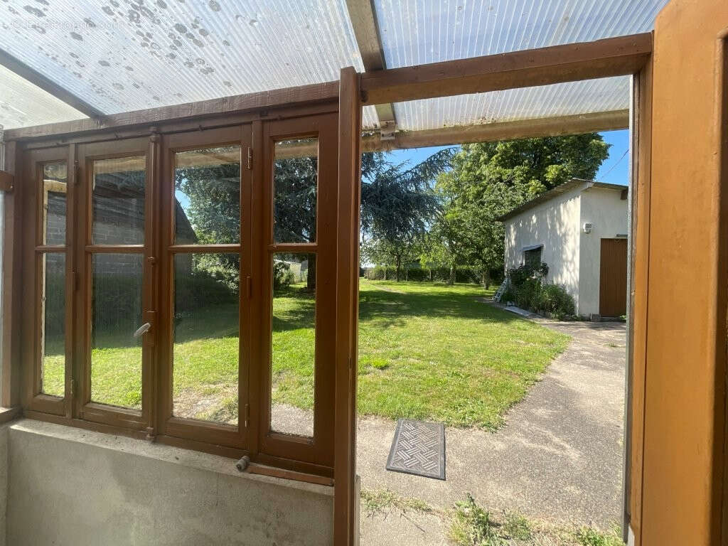 Maison à LA BAZOCHE-GOUET