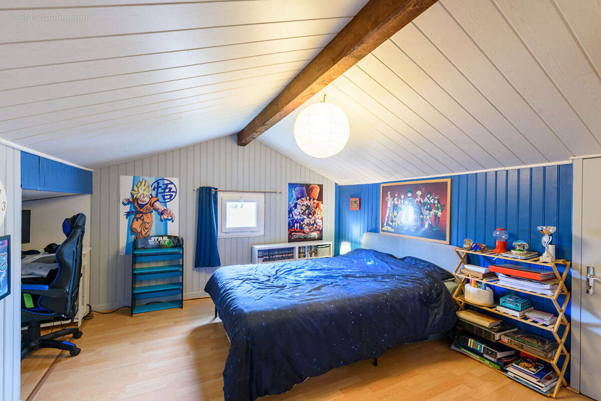 Maison à SAINT-PIERRE-DU-MONT