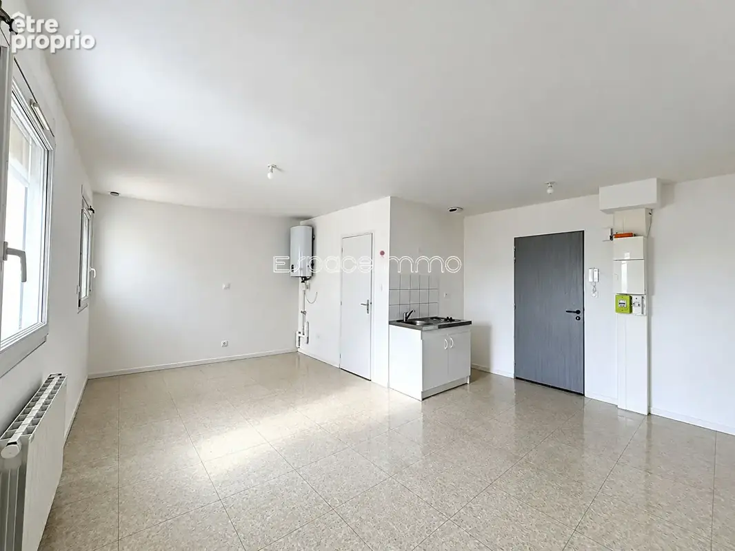 Investisseurs - immeuble de 77 logements - t1 avec parking - ascenseur - investisseur - 2070 m² - photo 5