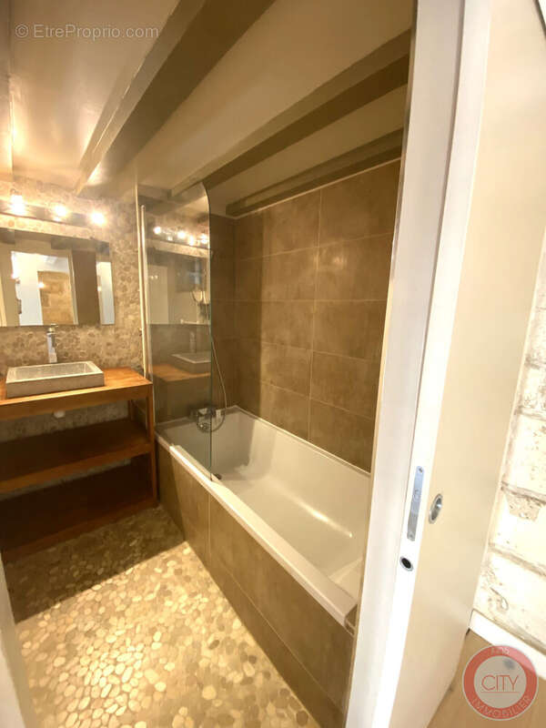 SALLE DE BAINS