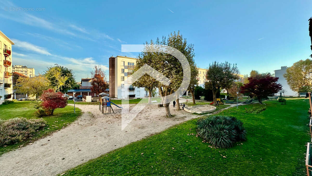 Appartement à DRANCY