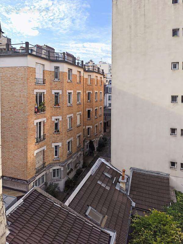 Appartement à PARIS-20E