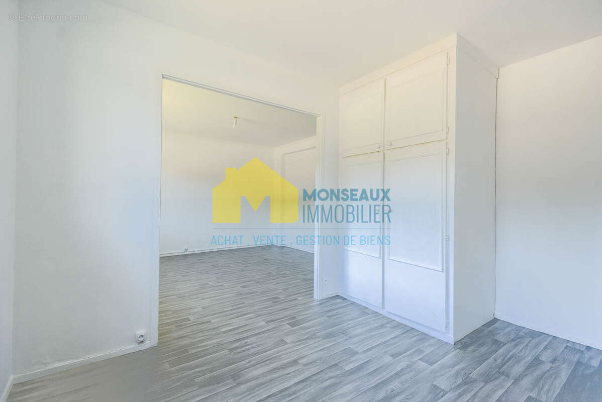 Appartement 3 pièce(s) 66m2 - photo 2